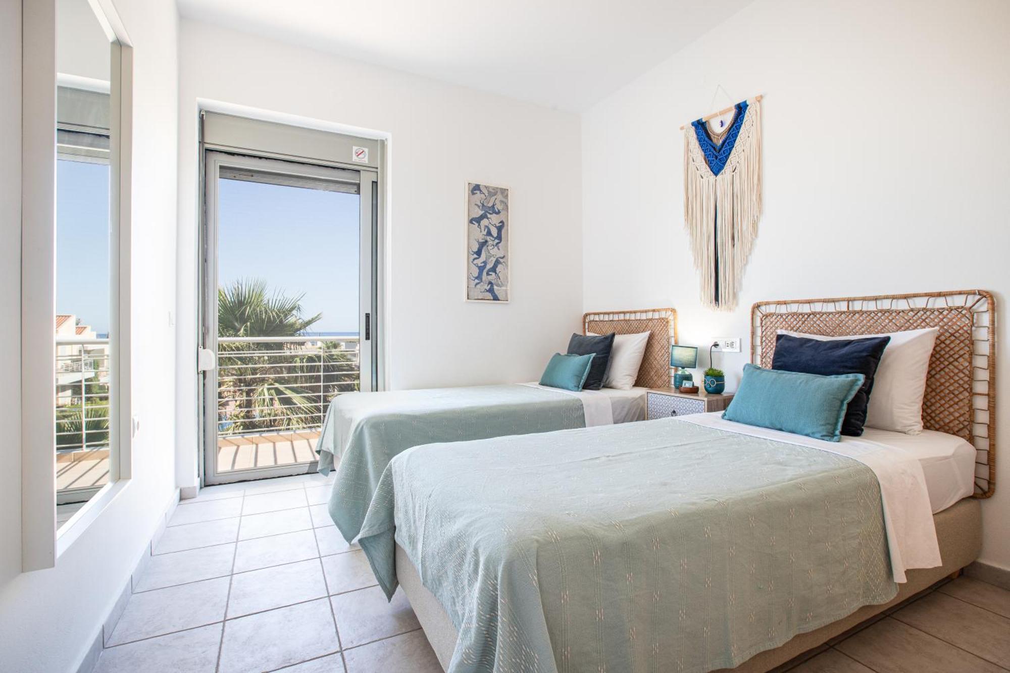 Maleme Yoga Blue Apartment Chania  ภายนอก รูปภาพ