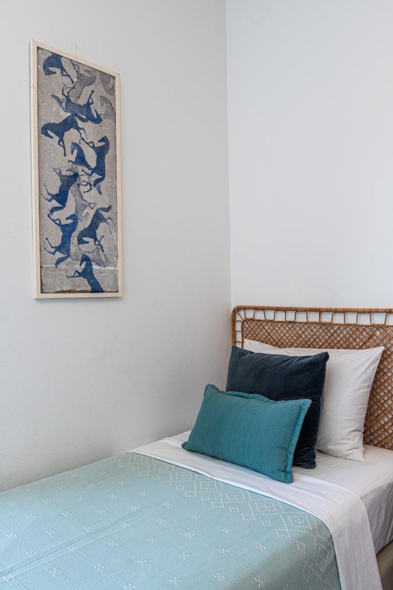 Maleme Yoga Blue Apartment Chania  ภายนอก รูปภาพ